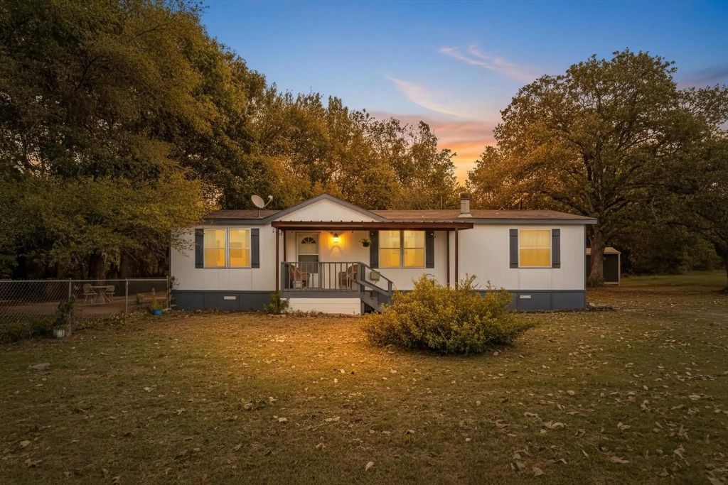 235 Wonder Drive, Springtown