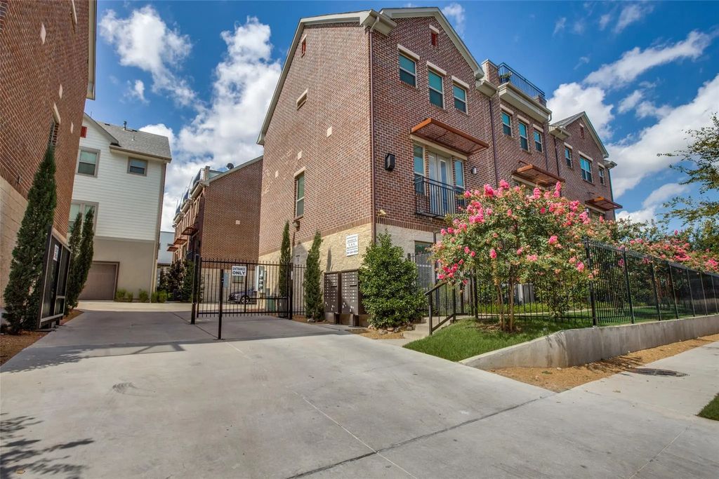 4323 Dickason Avenue 20, Dallas