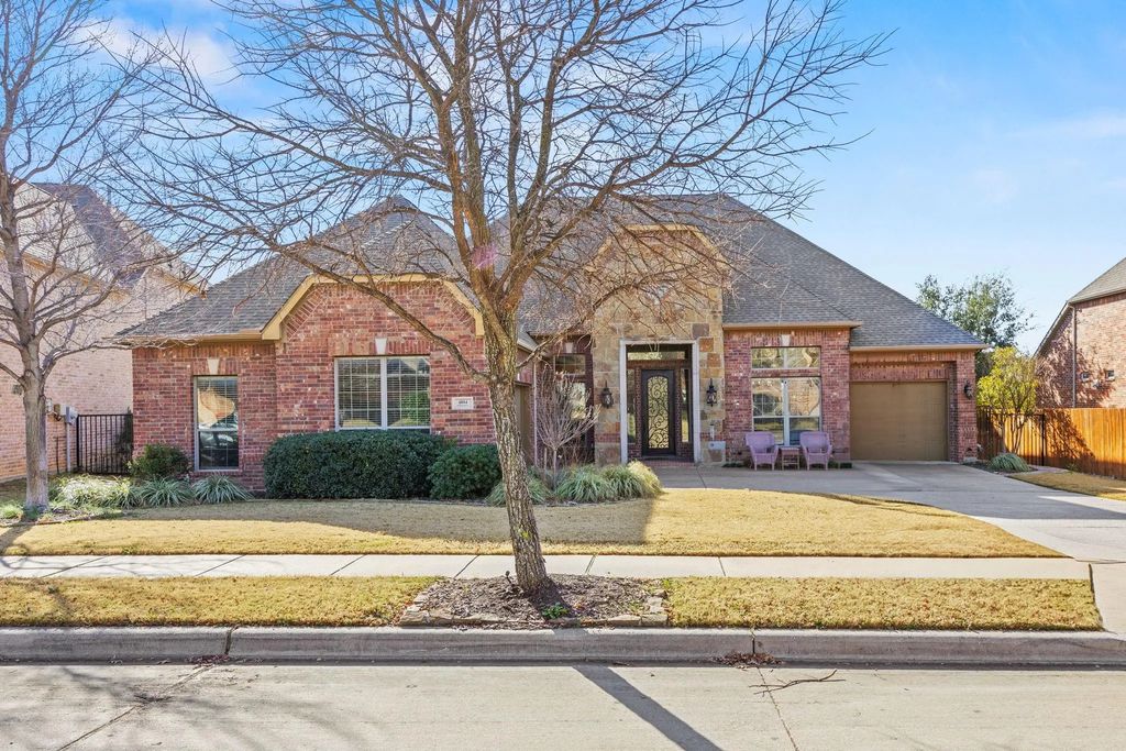 4804 Sangers Court, Fort Worth