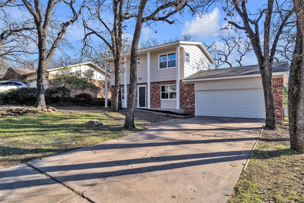 857 Timberhill Drive, Hurst
