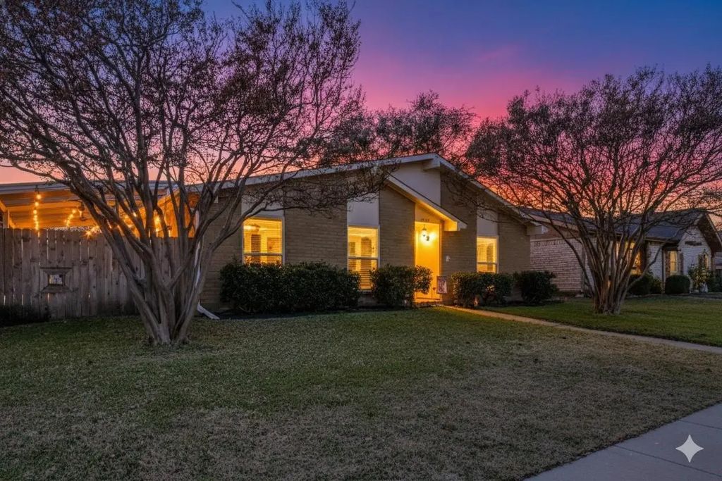5028 Ashlock Drive, The Colony