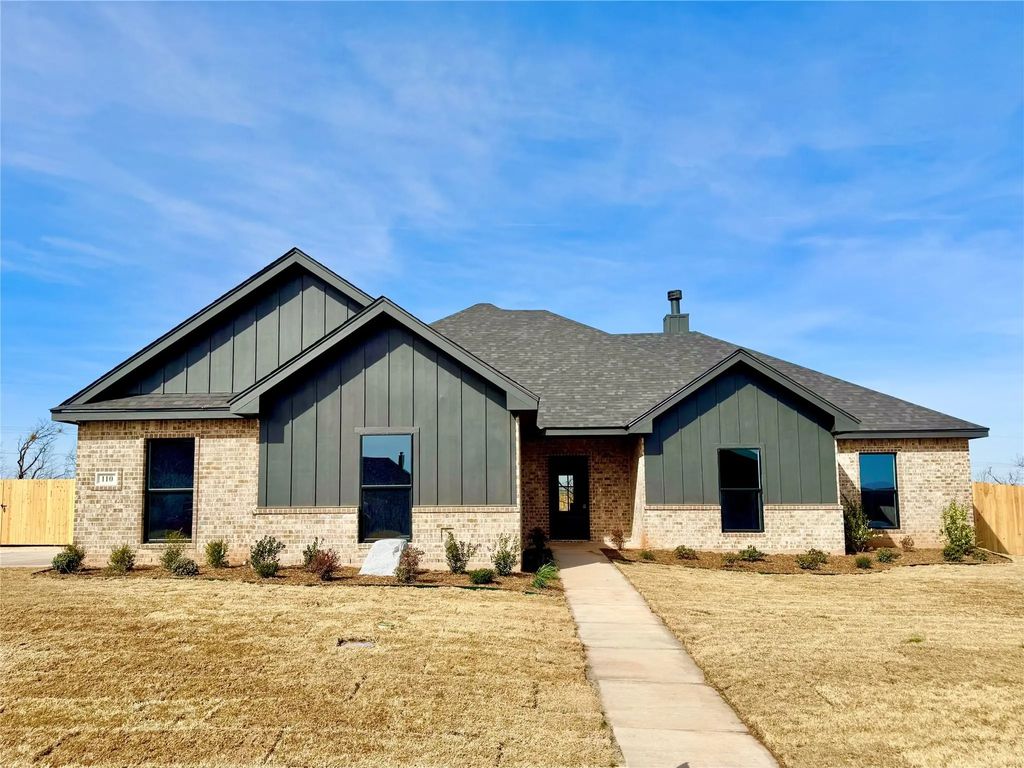 110 Pedernales, Abilene