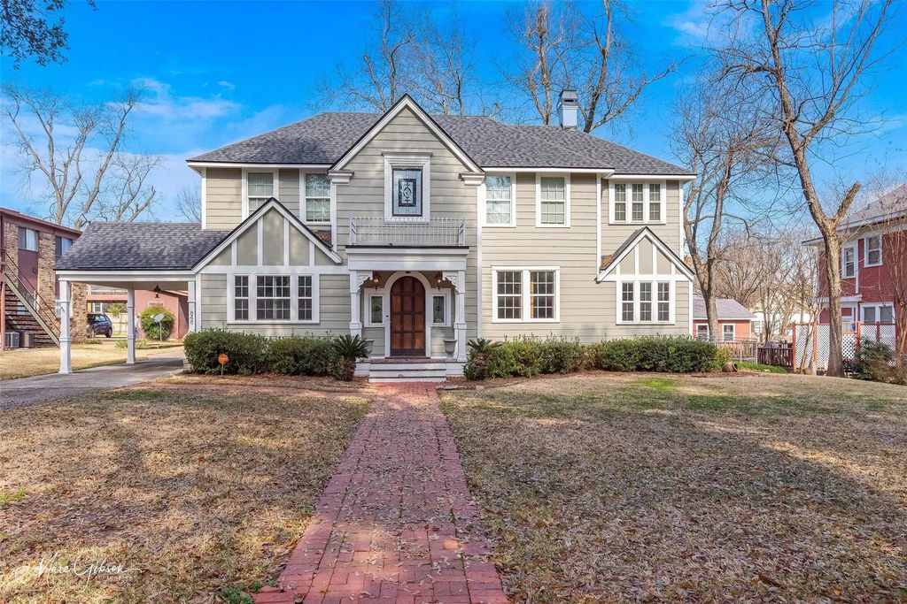 848 Robinson Place, Shreveport