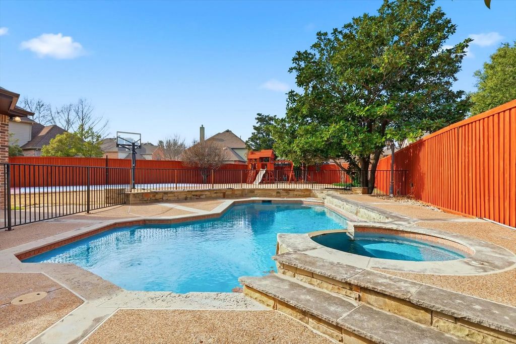 1806 Rollins Drive, Allen