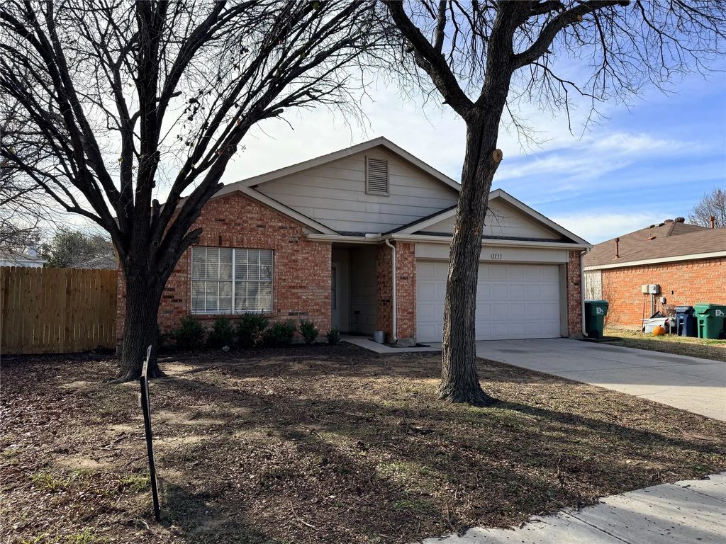 1113 Greenbend Drive, Denton