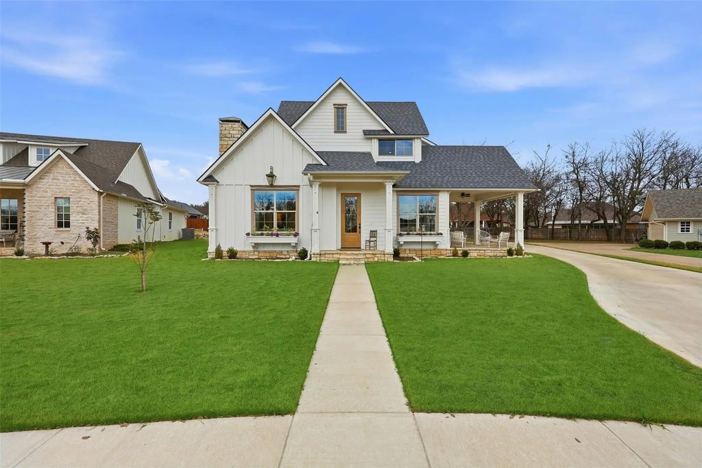 108 Dove Meadow Lane, Glen Rose