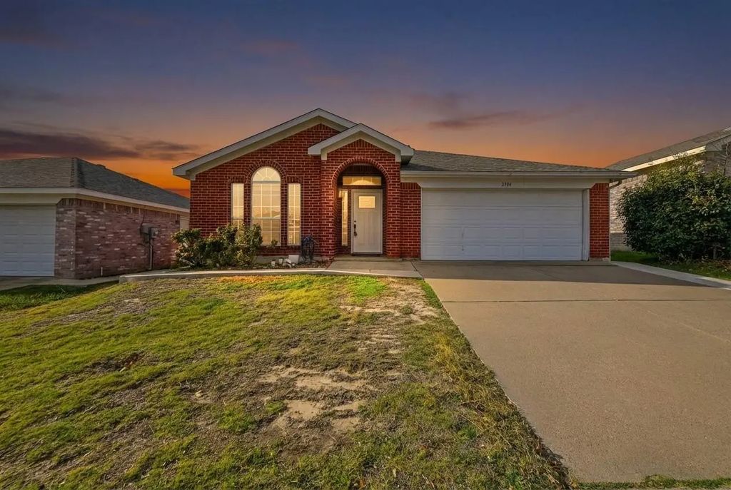 2504 Nogales Drive, Fort Worth