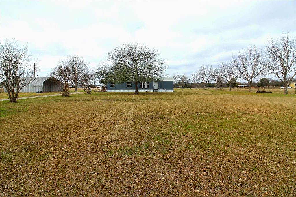 10376 County Road 4089, Scurry