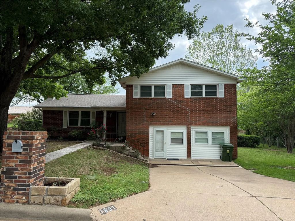 1801 Se 24th Avenue, Mineral Wells