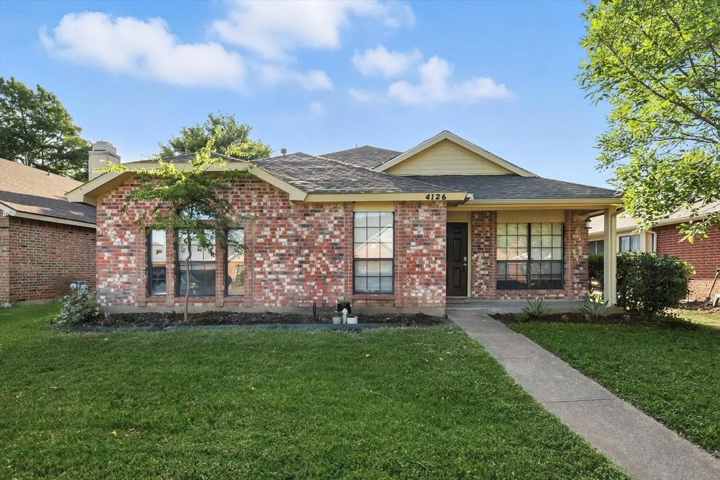 4126 Tarpon Lane, Grand Prairie