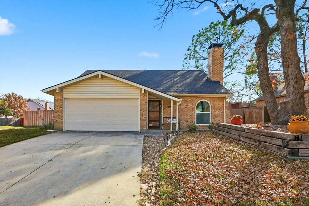 3036 Old Orchard Lane, Bedford