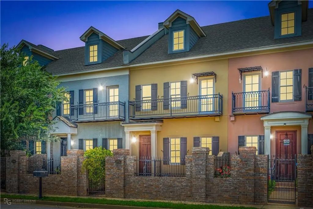 1052 Sunshine Lane, Shreveport
