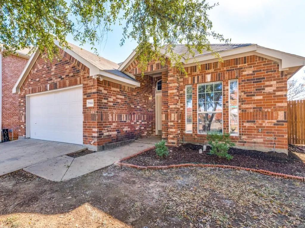 7952 Glenway Drive, Dallas