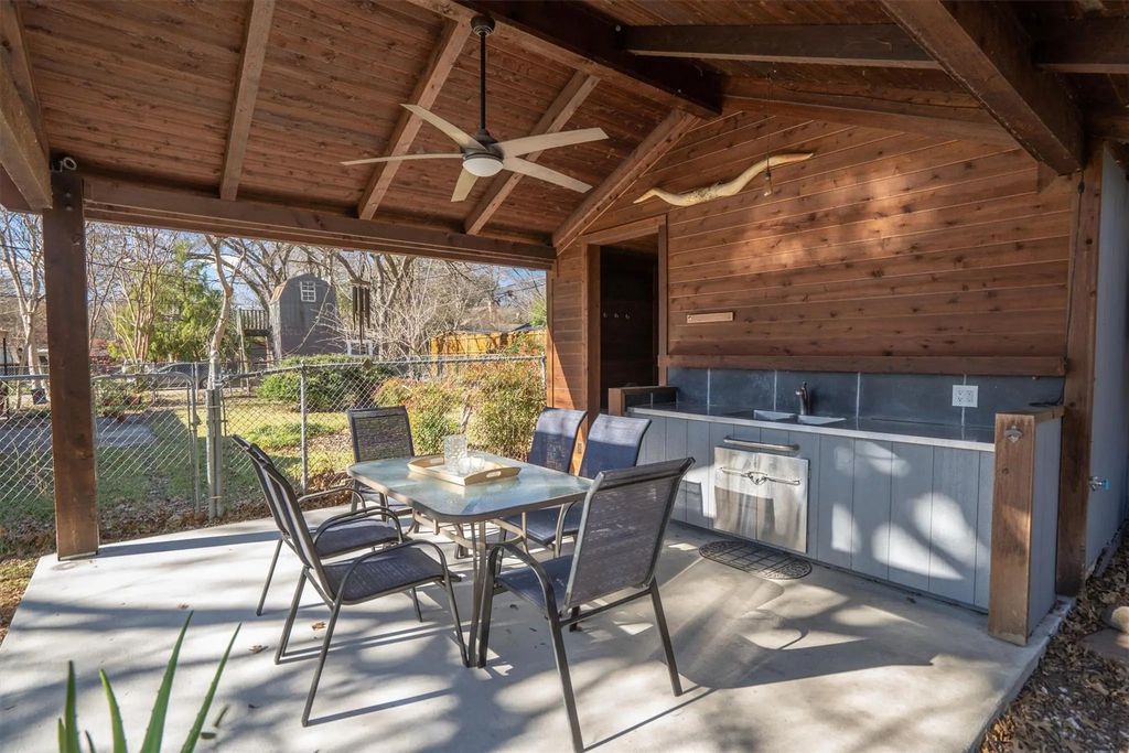 9551 E Lake Highlands Drive, Dallas