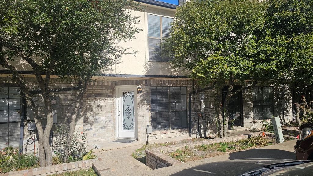 3934 Brandon Park Drive, Garland