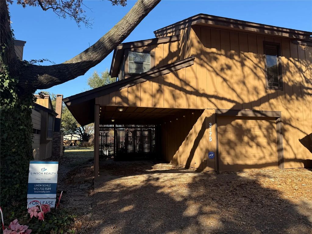 3175 Golden Oak Court, Farmers Branch