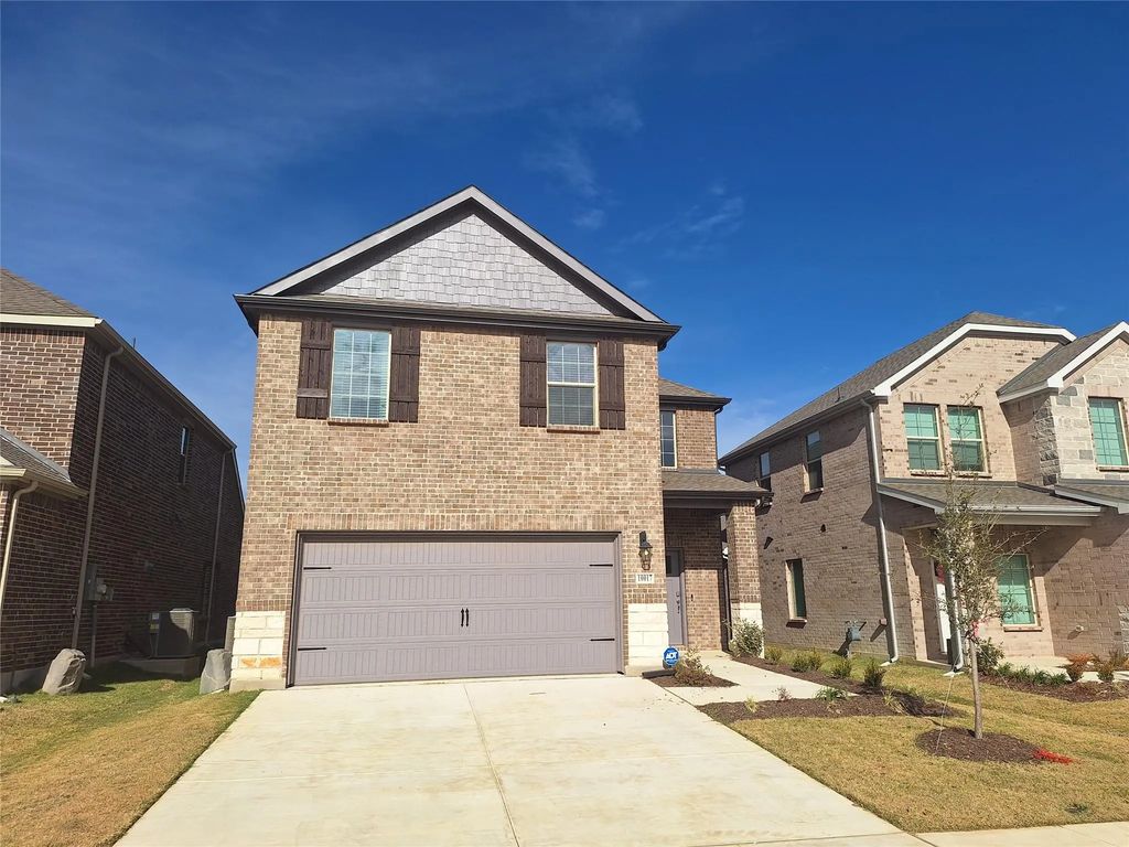 10017 Deposit Drive, Aubrey
