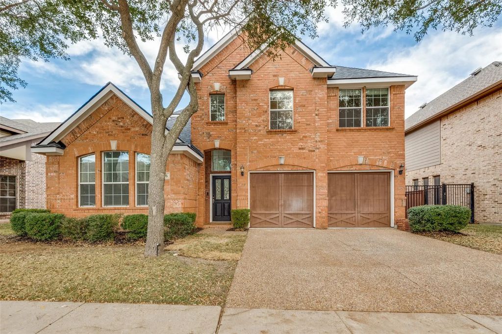 396 Parkvillage Avenue, Fairview