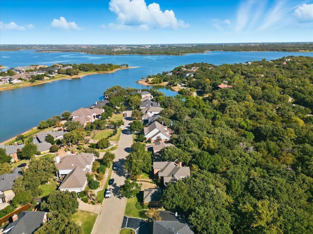 430 Remington Drive E, Highland Village