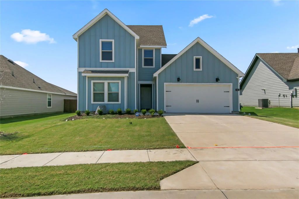 755 Amelia Court, Pilot Point