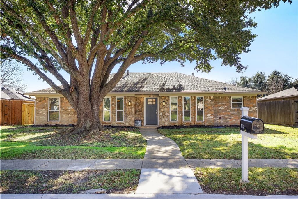 1712 Duke Drive, Richardson