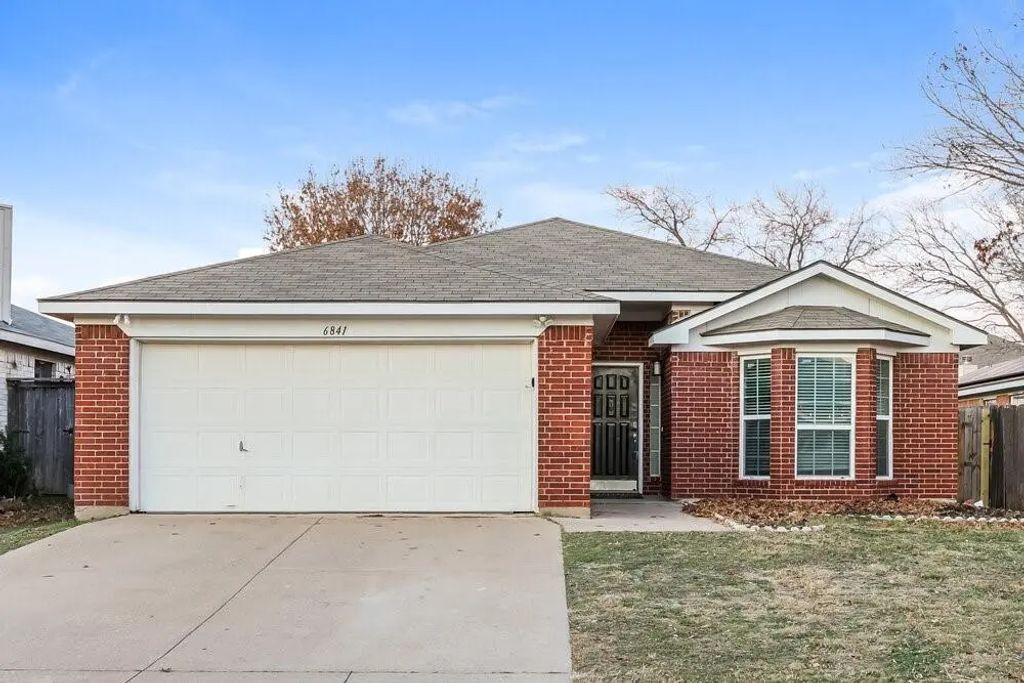 6841 Prairie Hill Road N, Fort Worth