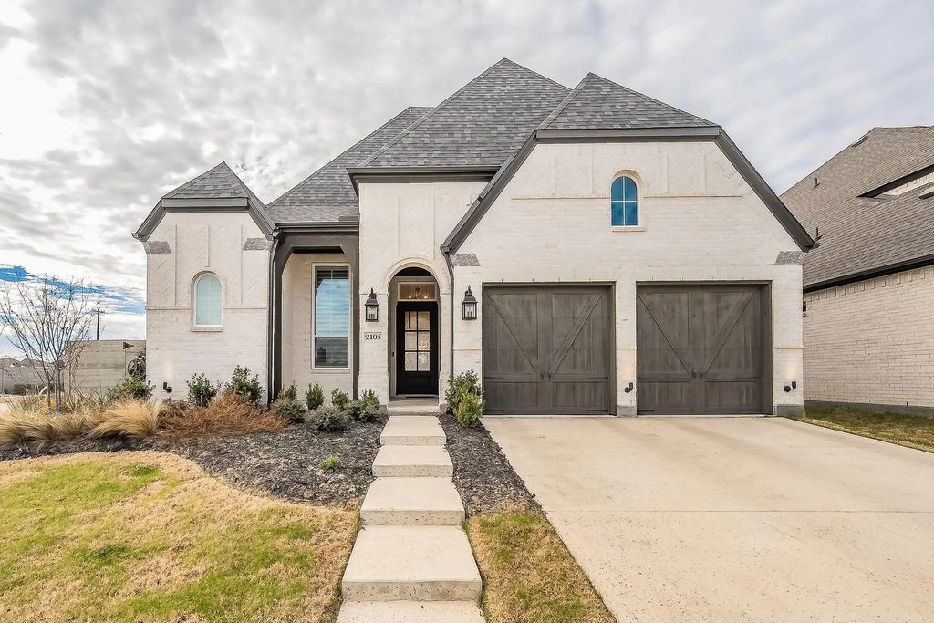 2105 Tremont Drive, Argyle
