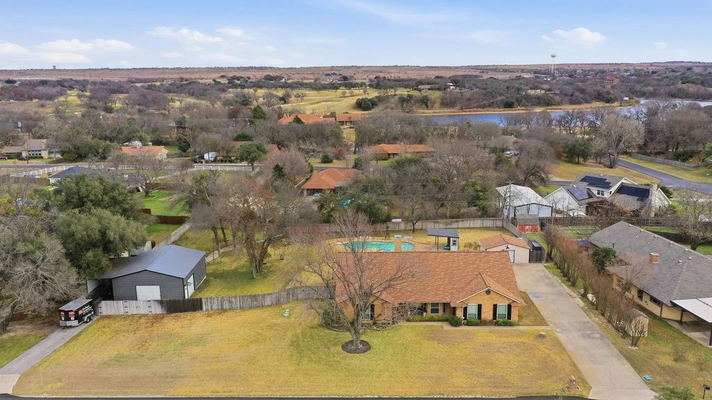 509 Queensway Road, Willow Park