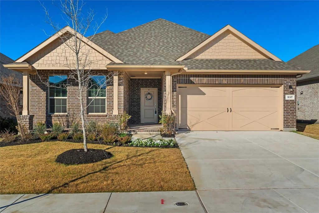 537 Pickett Creek Drive, Aledo