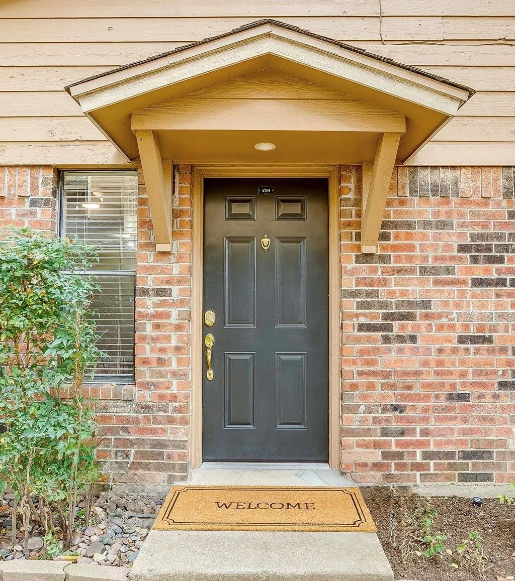 5714 Cedar Creek Drive, Benbrook