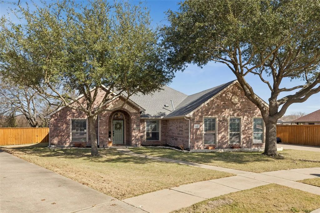 204 High Meadow Court, Royse City