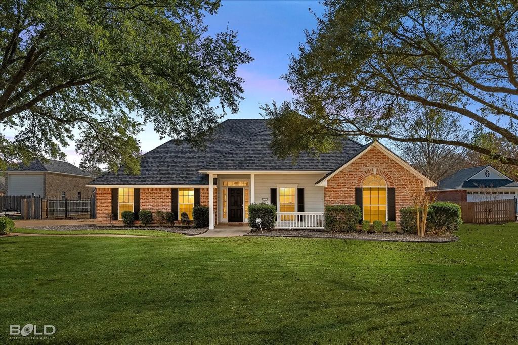 218 Ridgefield Drive, Bossier City