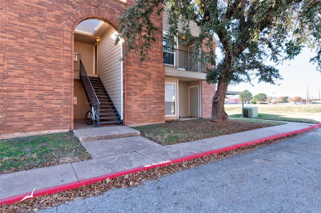 1318 Westheimer Road 217, Abilene