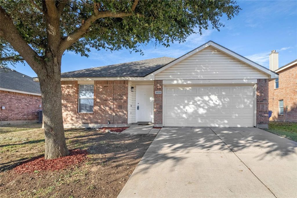1024 Junegrass Lane, Crowley