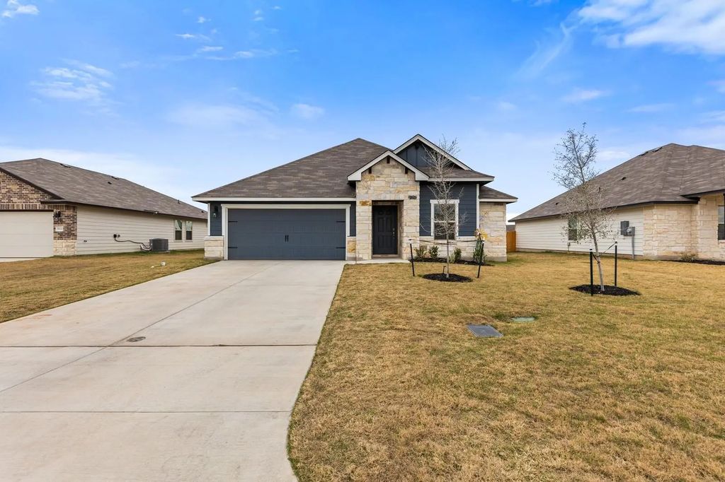 5825 Foggy Lagoon Drive, Waco