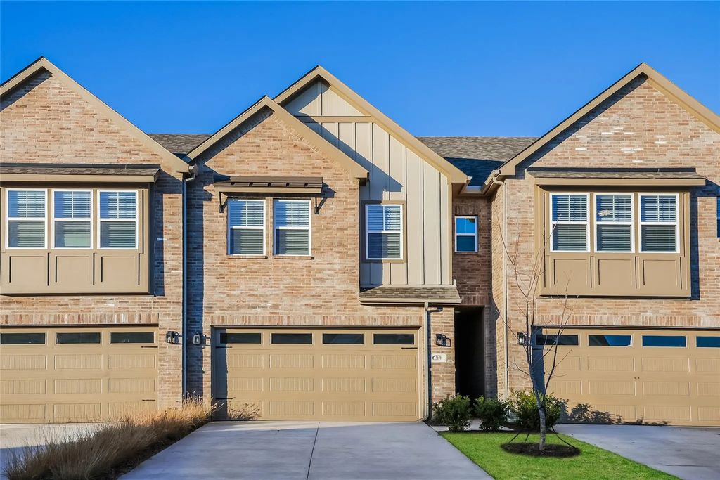 3039 Whitetail Lane, Garland