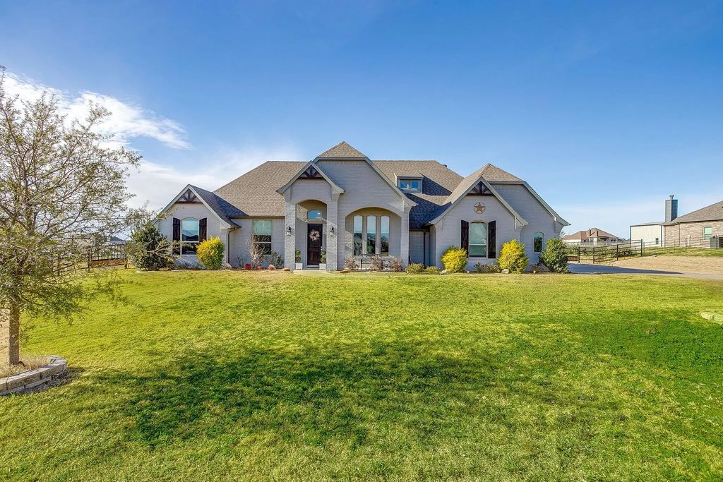 239 Harvard Lane, Springtown