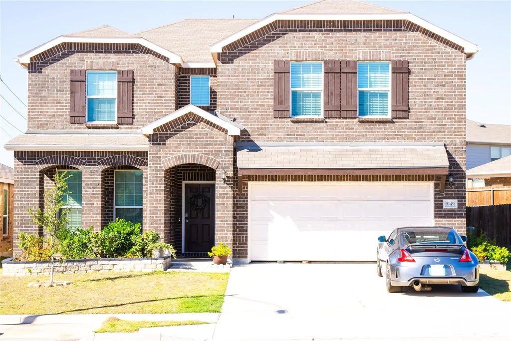 9149 Redshire Lane, Fort Worth