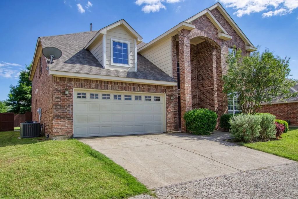 8713 Blackwater Creek Trail, McKinney
