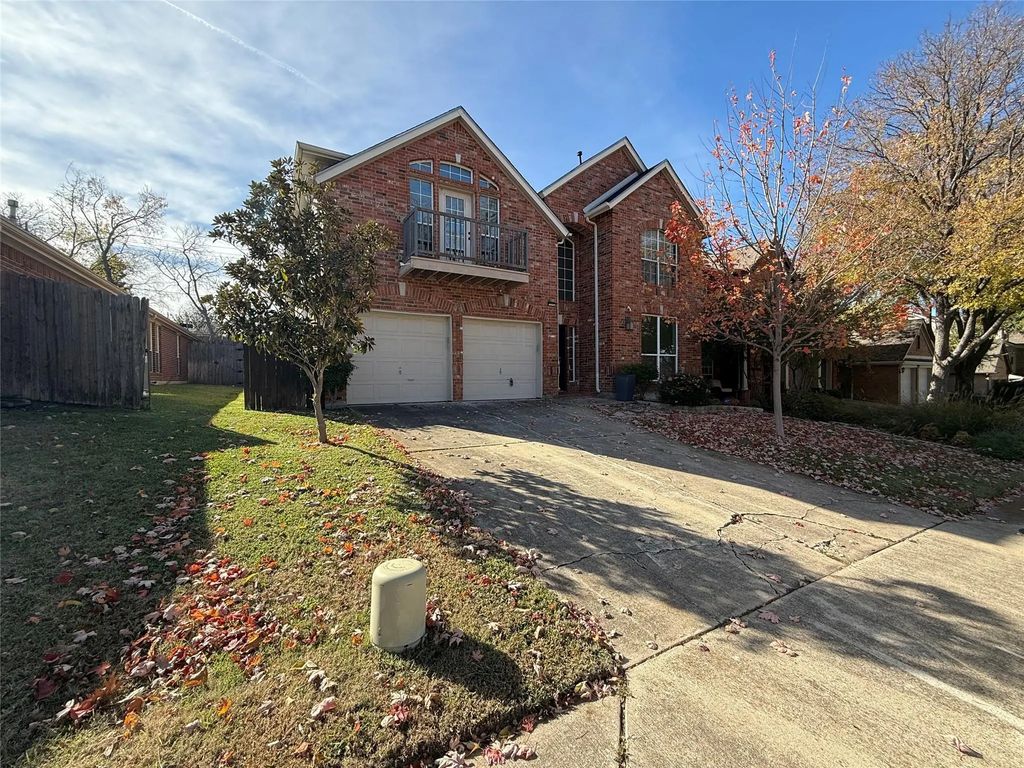 2254 Ash Grove Way, Dallas
