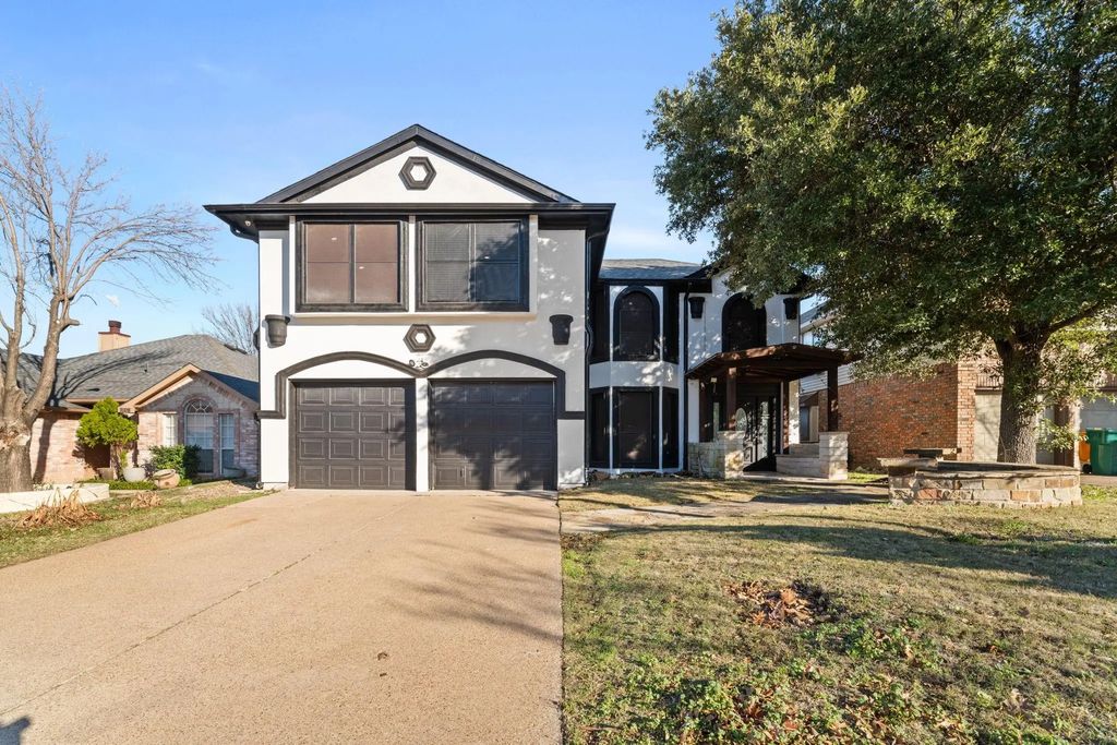721 Keessee Drive, Cedar Hill