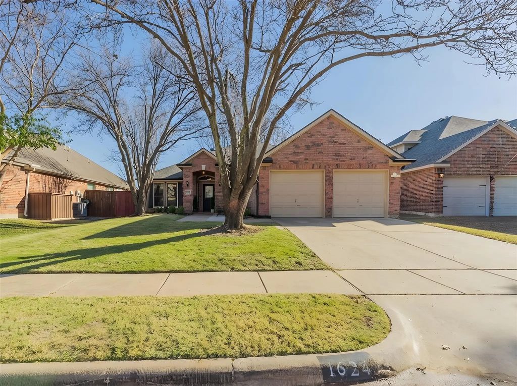 1624 Knoll Ridge Circle, Corinth
