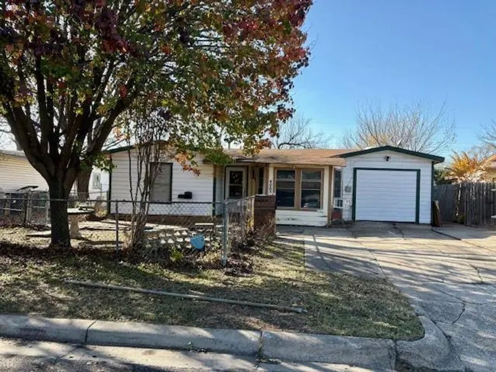 4005 Oscar Avenue, Fort Worth