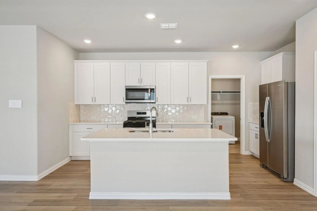 1712 Arches Road, Anna