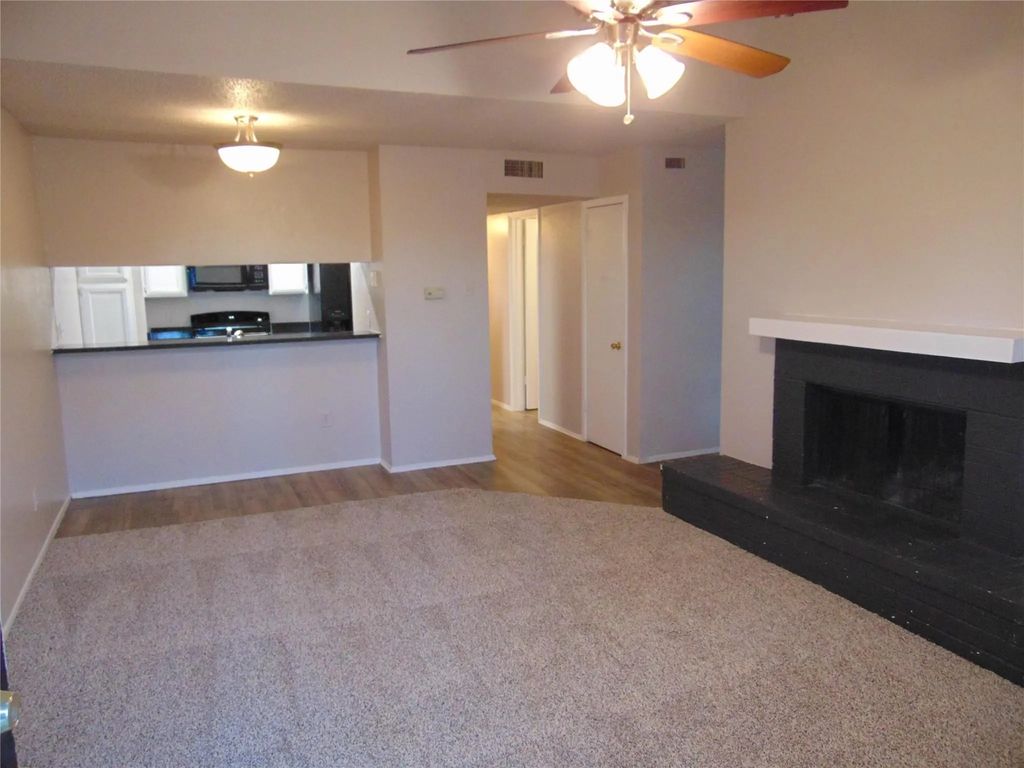 9611 Walnut Street 1303, Dallas