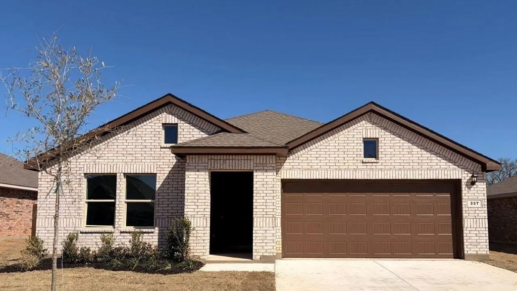 337 Blanco Drive, Azle