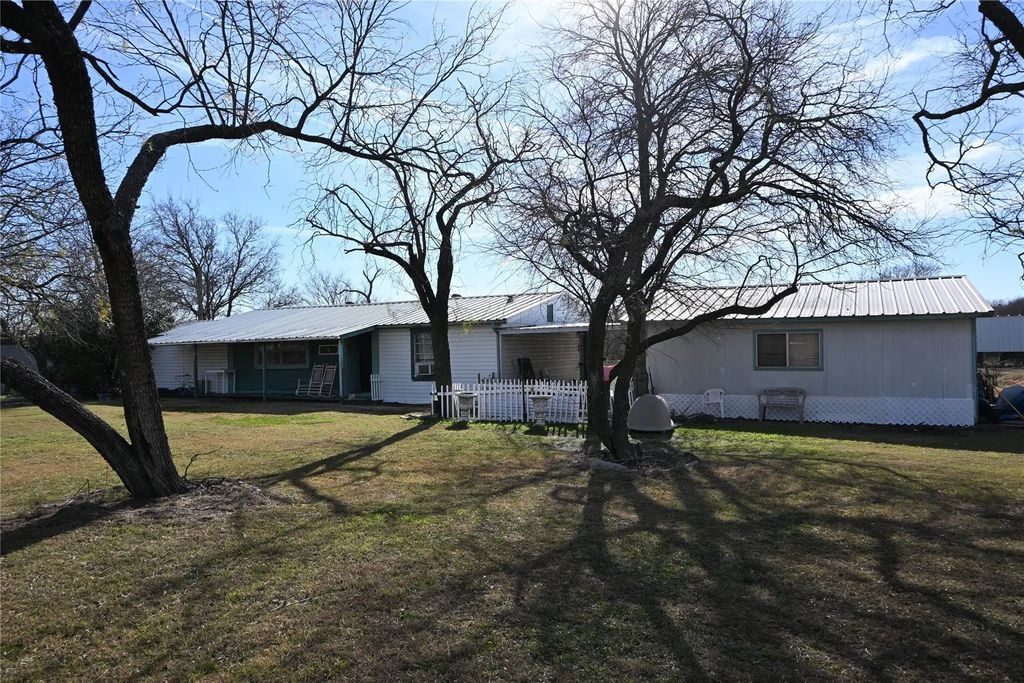 704 Spring Miller Court, Arlington