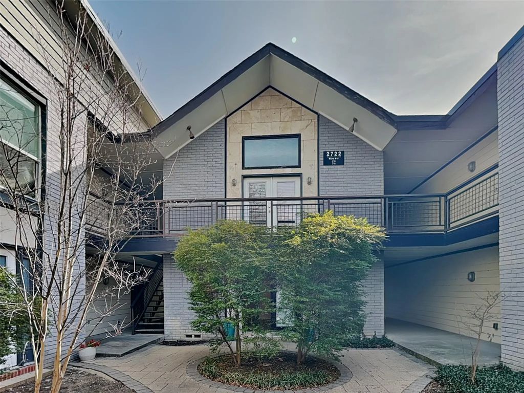 2722 Knight Street 316c, Dallas