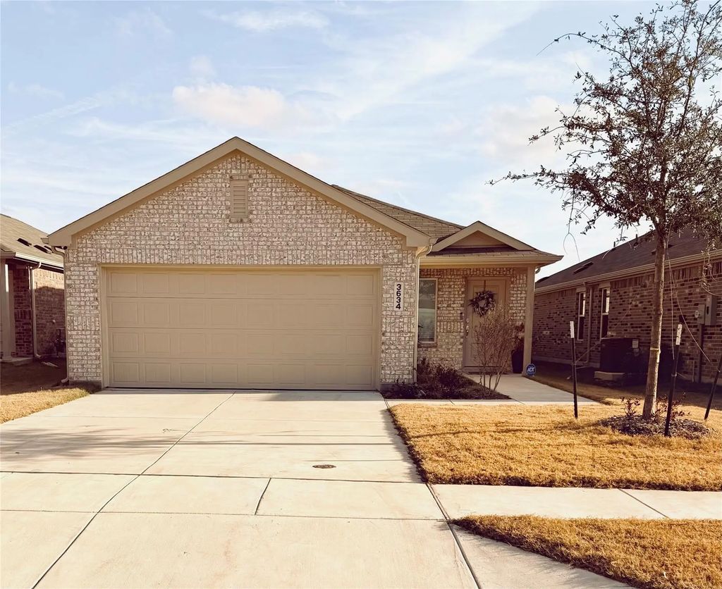 3634 Mildren Bend, Crandall
