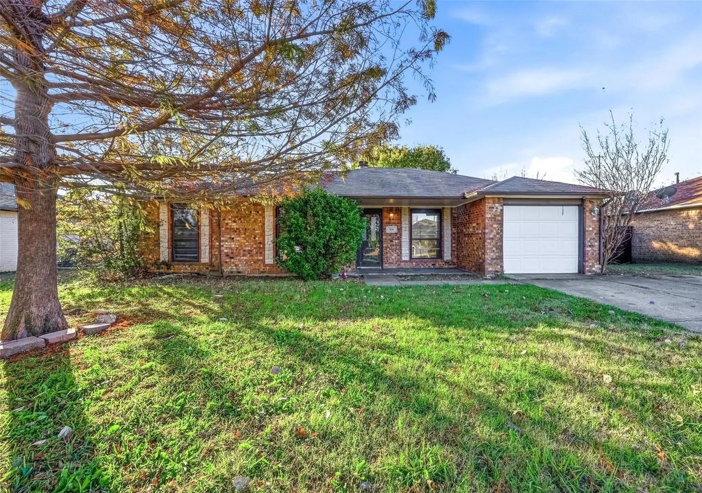 104 Mesa Drive, Glenn Heights